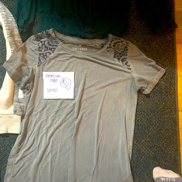 Clothing bundle! - Picture 3 of 9